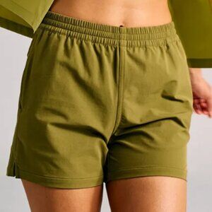 Outdoor Voices RecTrek 4" Short